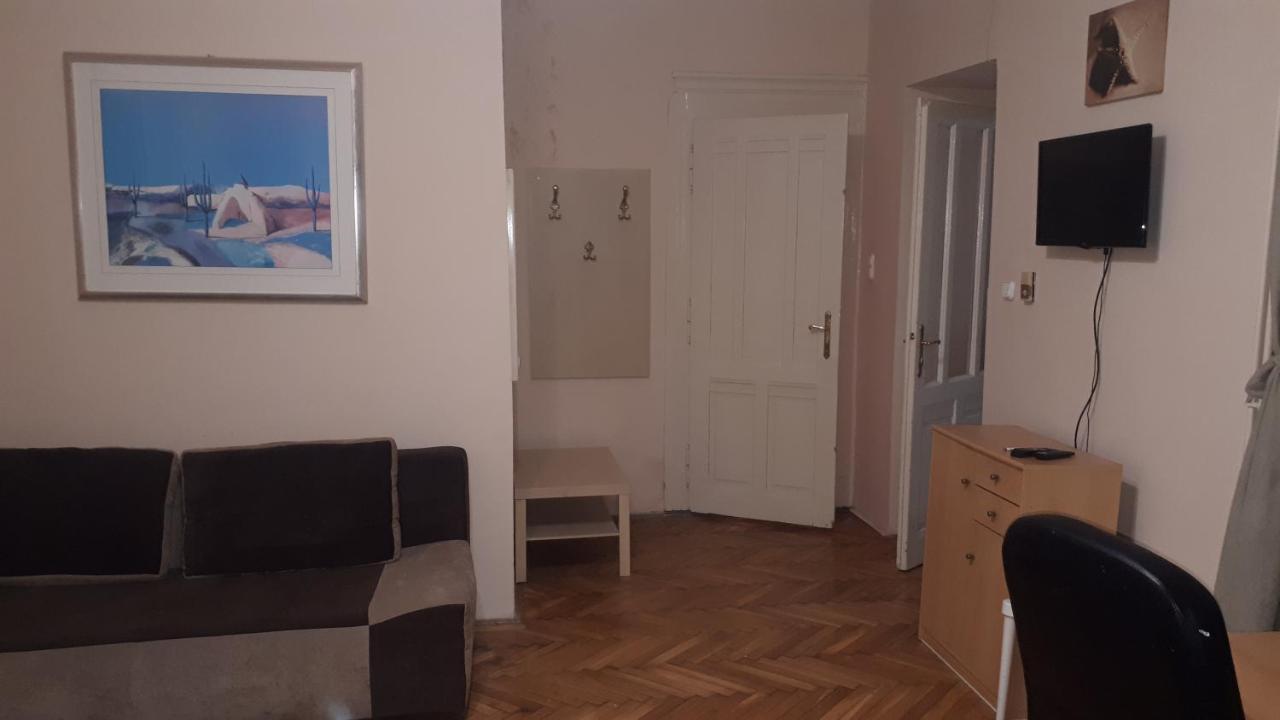 Garibaldi Apartman Budapest Ngoại thất bức ảnh